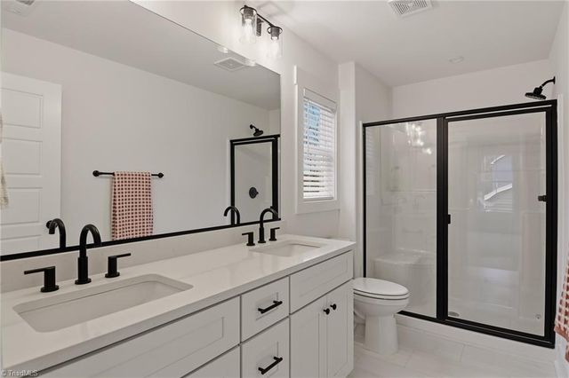 832 Vandar Drive, Winston-salem, NC 27106