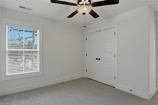 832 Vandar Drive, Winston-salem, NC 27106