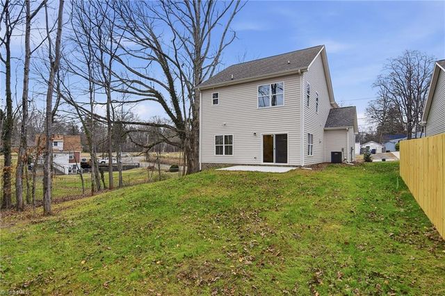 832 Vandar Drive, Winston-salem, NC 27106