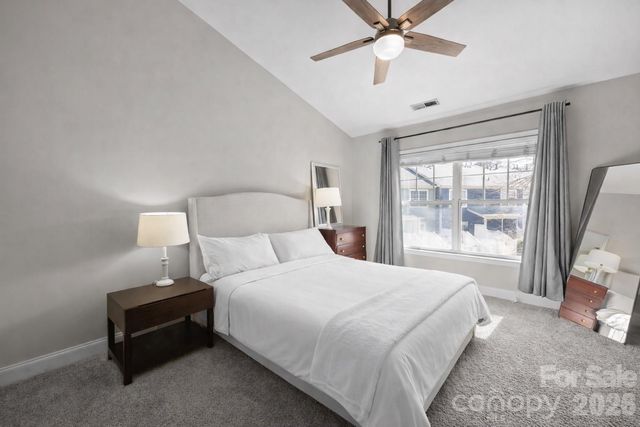 444 Hurston Circle, Charlotte, NC 28208