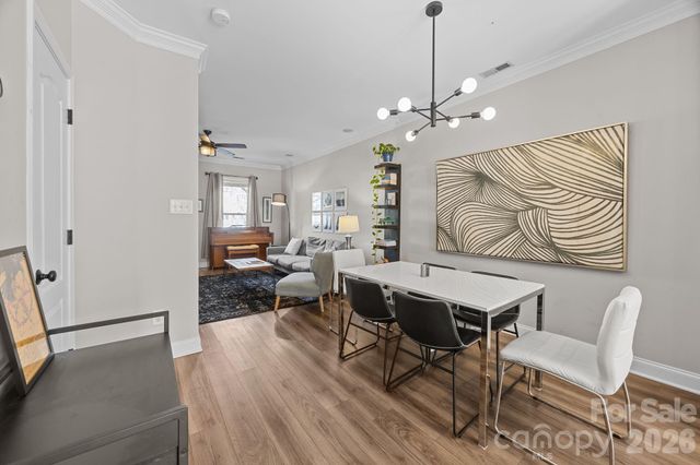 444 Hurston Circle, Charlotte, NC 28208