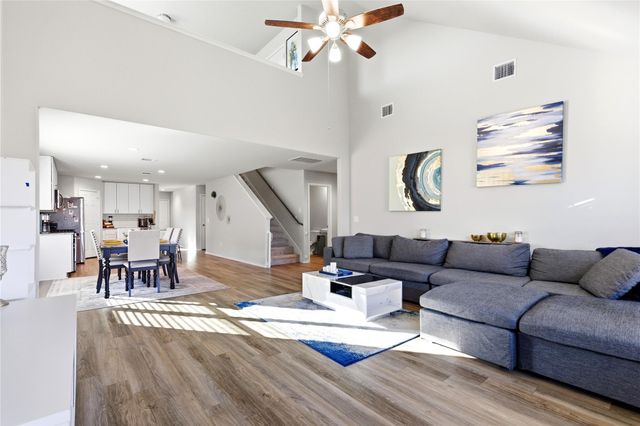 4206 Tulip Oak Drive, Houston, TX 77068