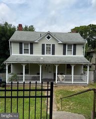1358 NEWTON ST NE, Washington, DC 20017