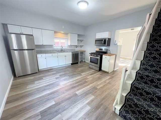 753 Saline Street, E Pittsburgh, PA 15207