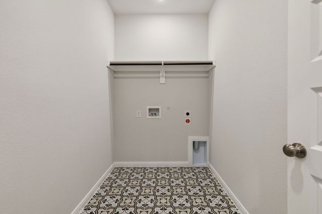 1423 Golden Meadow Drive, Van Alstyne, TX 75495