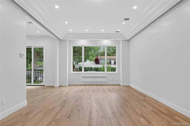 6 San Antonio Circle 102, Monroe, NY 10950