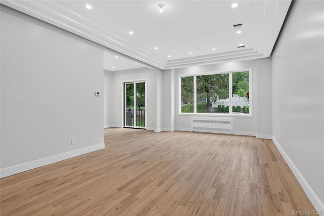 6 San Antonio Circle 102, Monroe, NY 10950