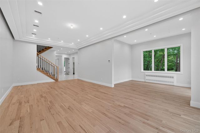 6 San Antonio Circle 102, Monroe, NY 10950