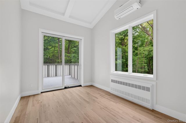 6 San Antonio Circle 102, Monroe, NY 10950