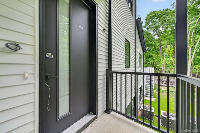 6 San Antonio Circle 102, Monroe, NY 10950