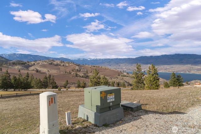 320 Paintbrush Road, Chelan, WA 98816