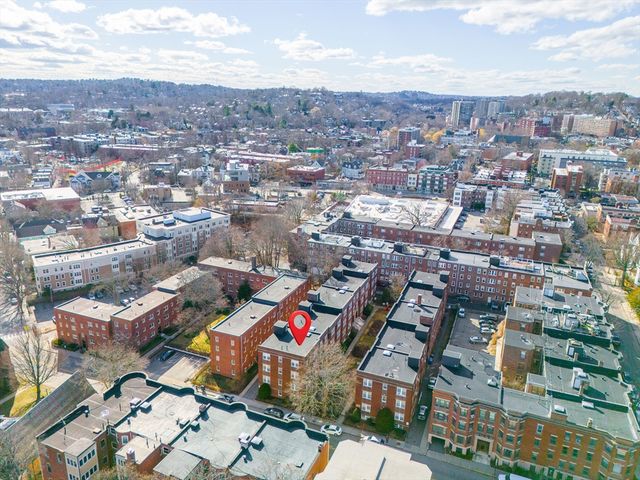 36 Saint Paul St B, Brookline, MA 02446