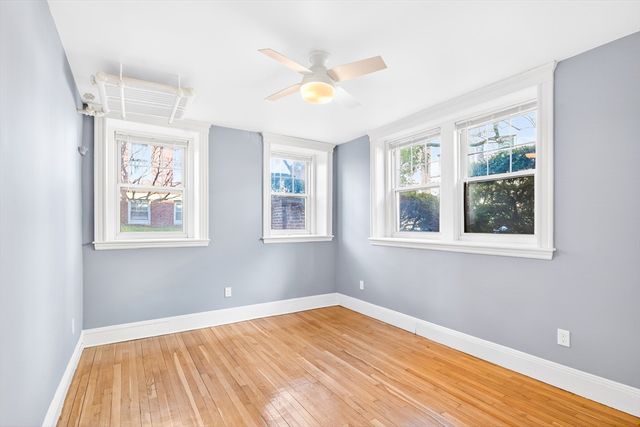 36 Saint Paul St B, Brookline, MA 02446