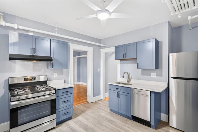 36 Saint Paul St B, Brookline, MA 02446