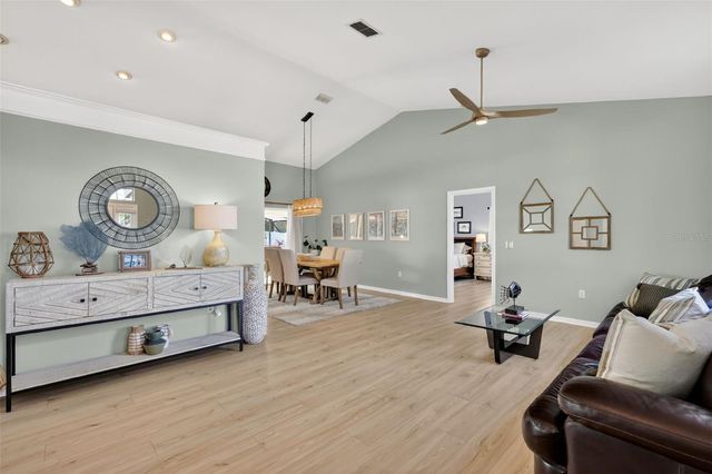 773 CROOKED CREEK DR, Ocoee, FL 34761