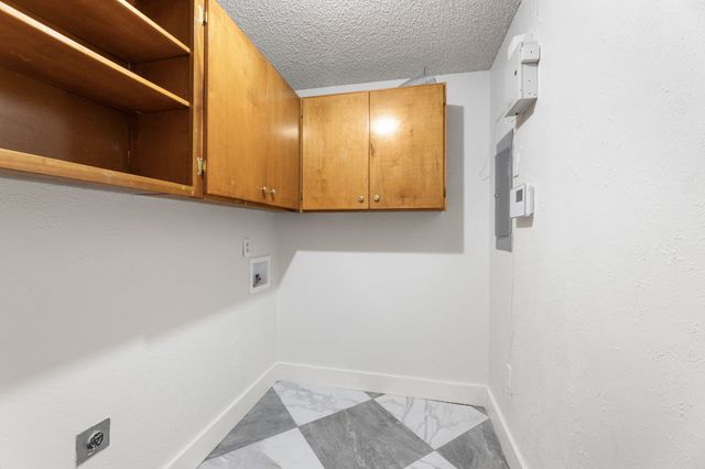 12810 Burninglog Lane, Dallas, TX 75243