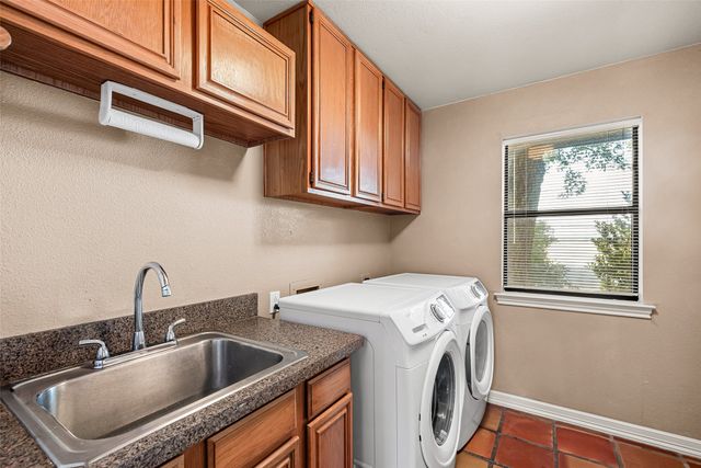 1820 Long Creek Court, Granbury, TX 76049
