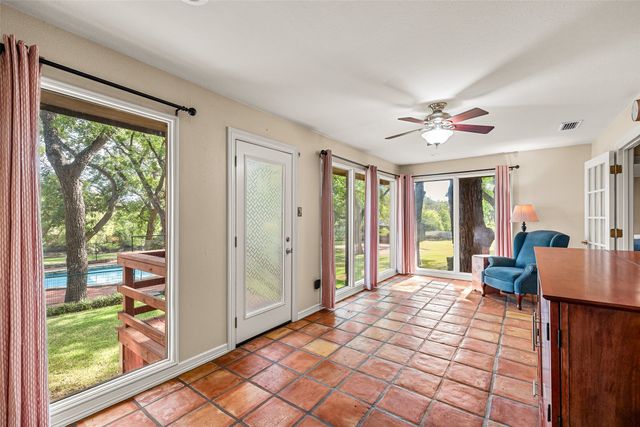 1820 Long Creek Court, Granbury, TX 76049