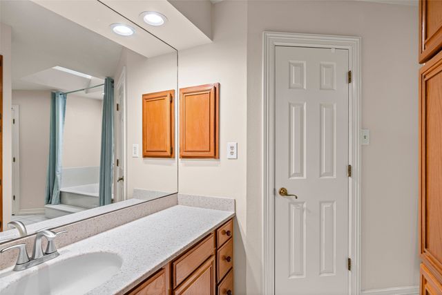 1820 Long Creek Court, Granbury, TX 76049