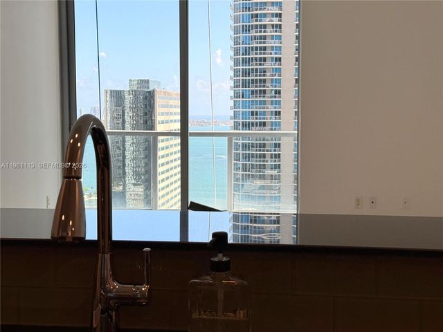 1050 Brickell Ave 3202, Miami, FL 33131