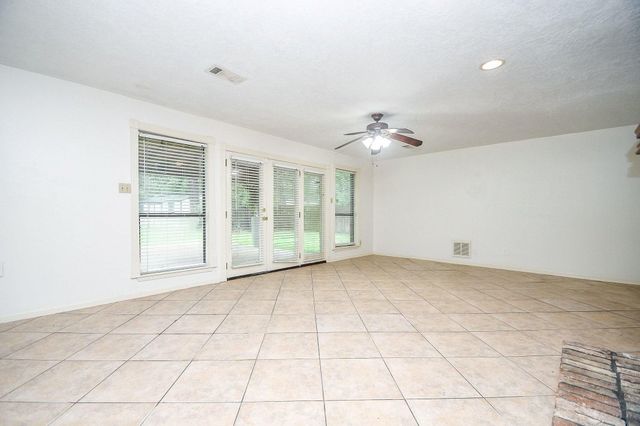 6702 Spring Leaf Drive, Spring, TX 77379
