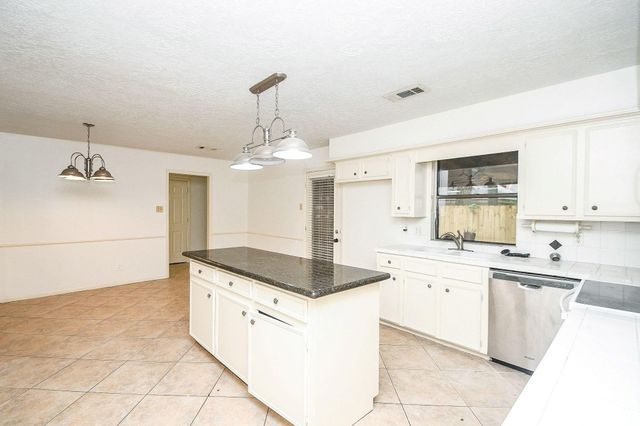 6702 Spring Leaf Drive, Spring, TX 77379