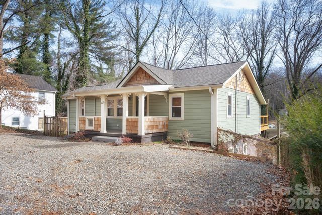 127 Shelburne Road, Asheville, NC 28806