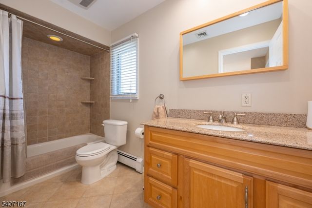 51 Carlisle Rd, Wayne Twp., NJ 07470