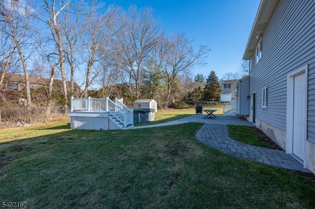 51 Carlisle Rd, Wayne Twp., NJ 07470