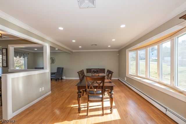 51 Carlisle Rd, Wayne Twp., NJ 07470