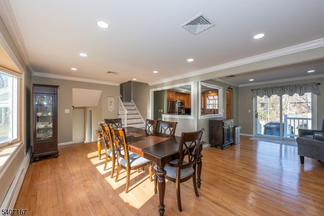 51 Carlisle Rd, Wayne Twp., NJ 07470