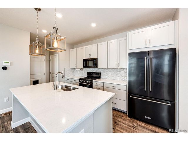 3450 N Meadows Dr, Castle Rock, CO 80109