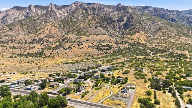 7205 S HWY 89, Willard, UT 84340