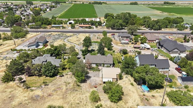7205 S HWY 89, Willard, UT 84340