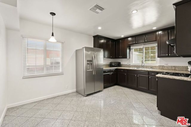 11006 Mansel Avenue, Inglewood, CA 90304