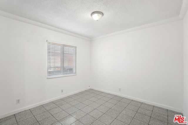 11006 Mansel Avenue, Inglewood, CA 90304