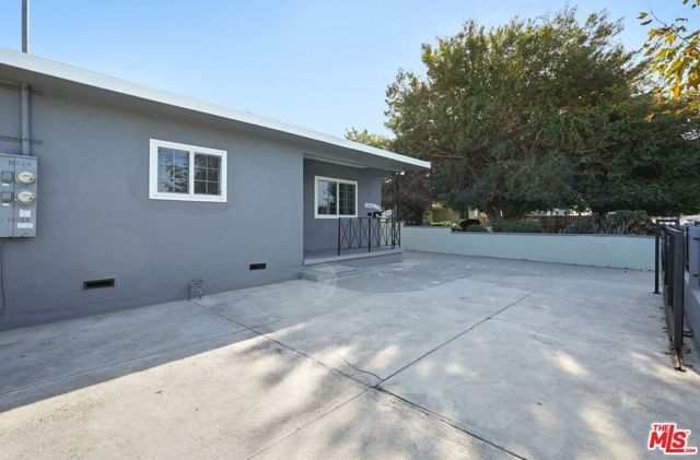 11006 Mansel Avenue, Inglewood, CA 90304