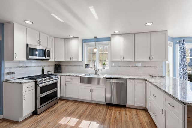 47 Colleens Way, Attleboro, MA 02703