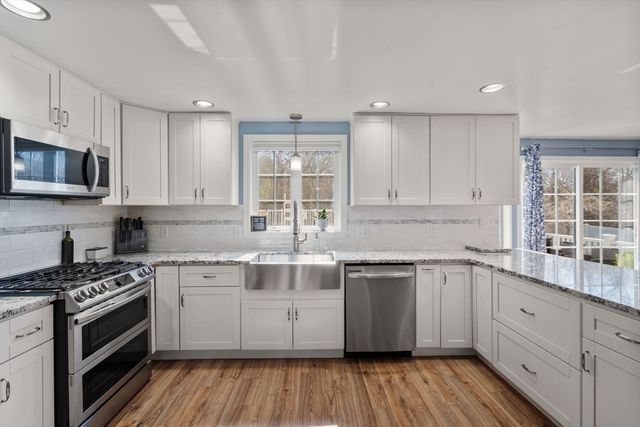 47 Colleens Way, Attleboro, MA 02703