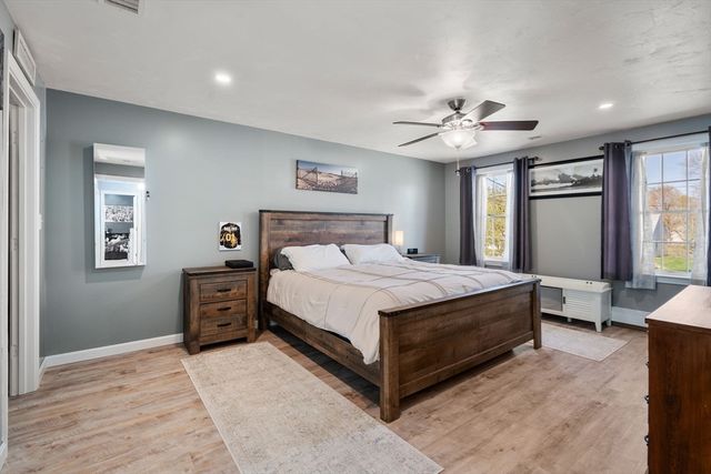 47 Colleens Way, Attleboro, MA 02703