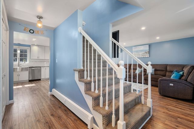 47 Colleens Way, Attleboro, MA 02703