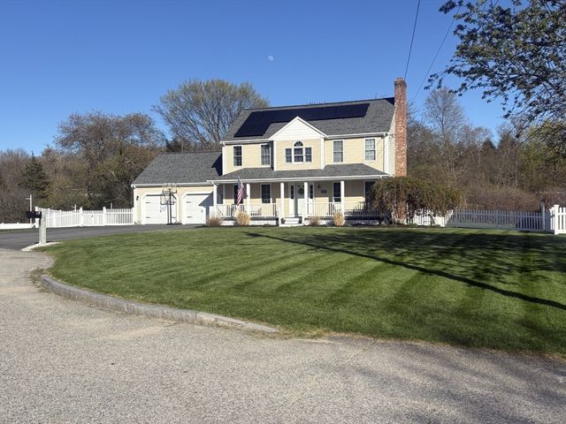 47 Colleens Way, Attleboro, MA 02703