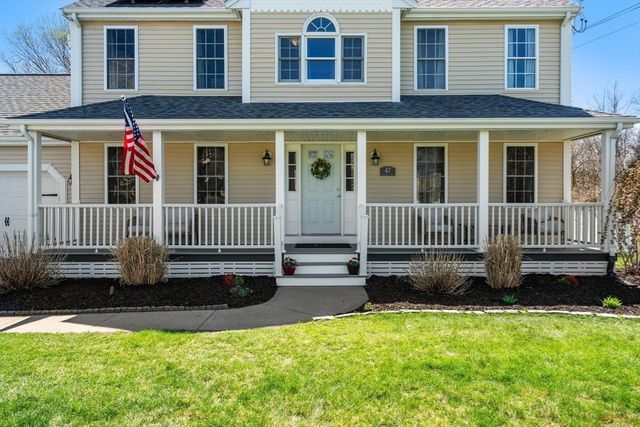 47 Colleens Way, Attleboro, MA 02703