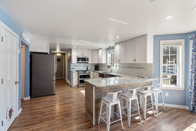 47 Colleens Way, Attleboro, MA 02703