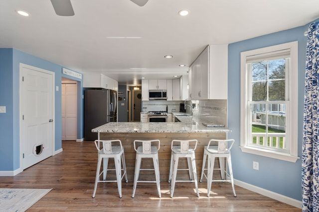 47 Colleens Way, Attleboro, MA 02703