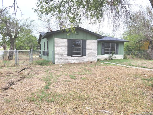 302 Zabra, San Antonio, TX 78227
