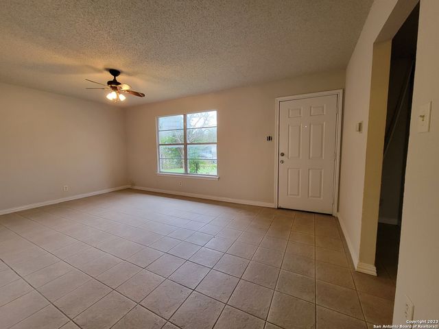 302 Zabra, San Antonio, TX 78227