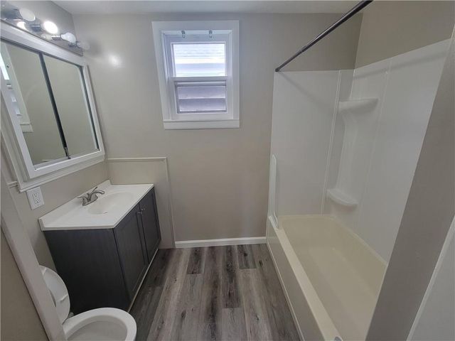 841 S 20th Street, St Joseph, MO 64507