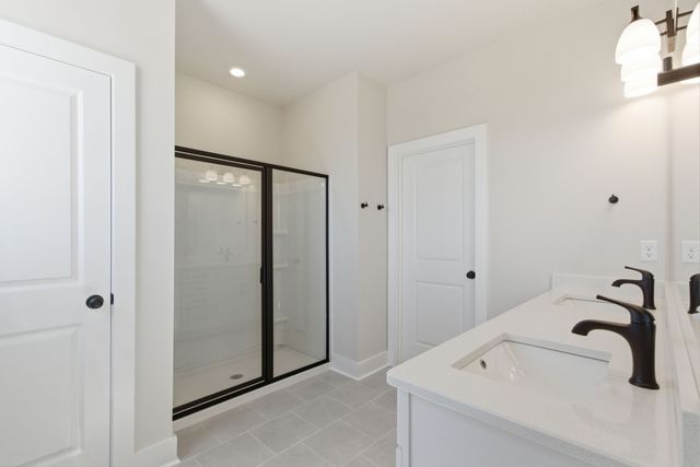 1803 Flatwaters St, Spring Hill, TN 37174