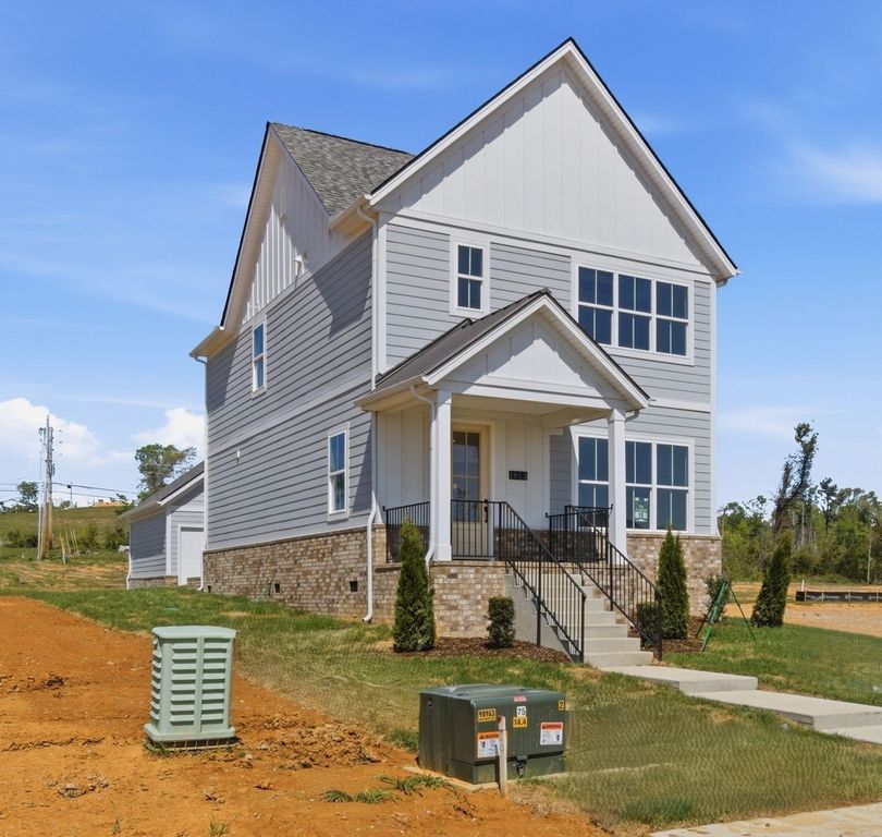 1803 Flatwaters St, Spring Hill, TN 37174
